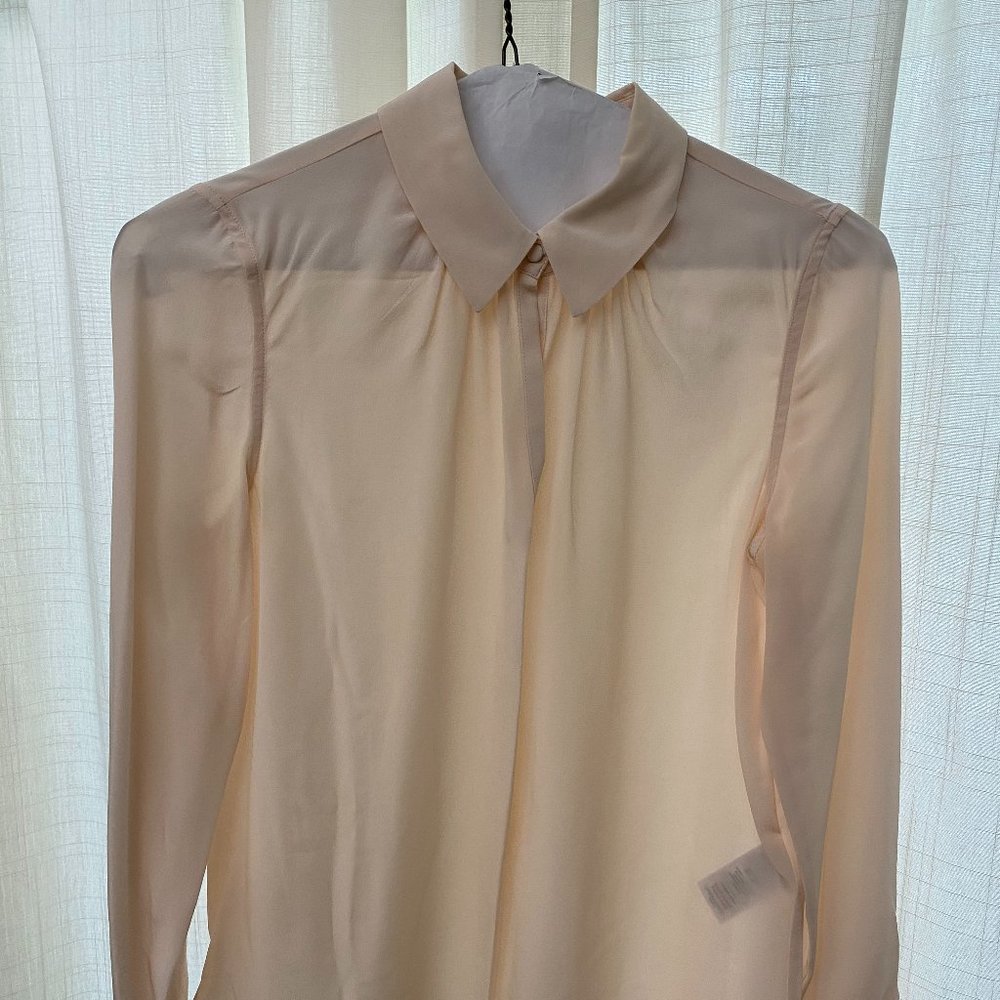 HOBBS LONDON SILK PALE PINK LONG-SLEEVED V-NECK COLLARED BLOUSE